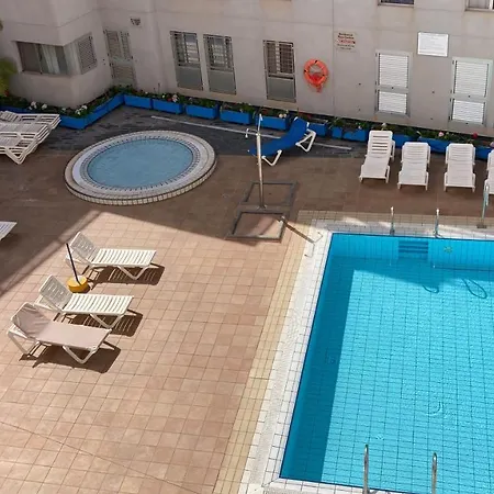 Martsaras Piscina Sardina * Gáldar