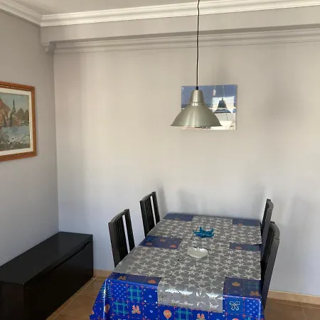 アパート Martsaras Piscina Sardina *