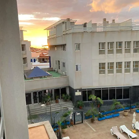 Martsaras Piscina Sardina アパート *