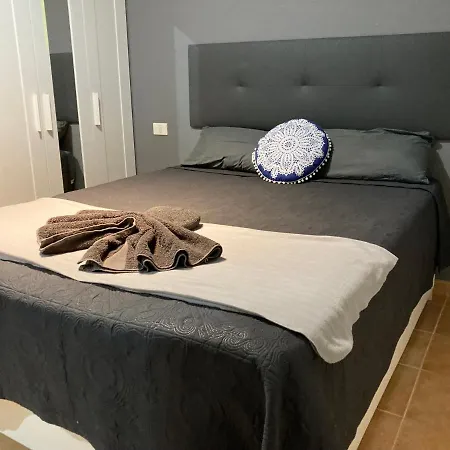 Martsaras Piscina Sardina アパート