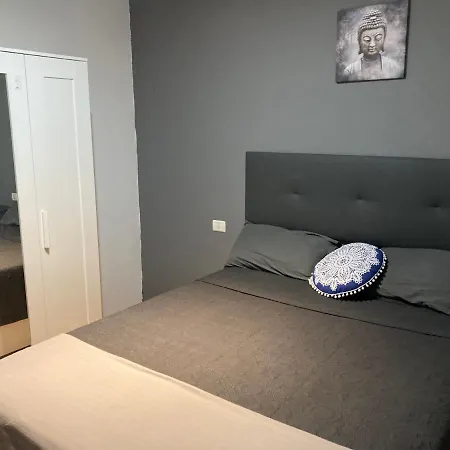 アパート Martsaras Piscina Sardina